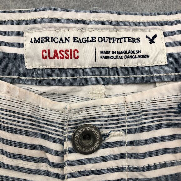 American Eagle Shorts Mens Size 36 Classic Fit Striped White Blue 9" Inseam - Picture 4 of 14